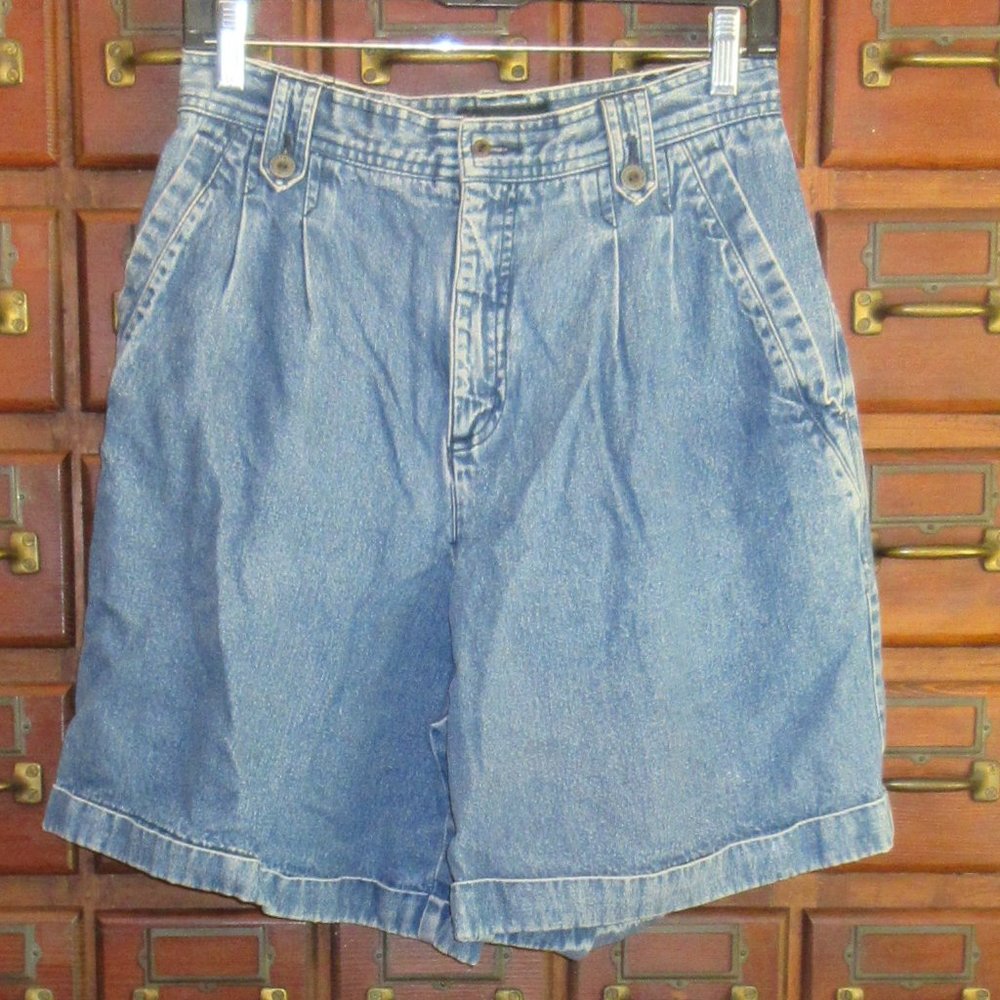 LIZSPORT Blue Denim Cuffed Shorts Size 10